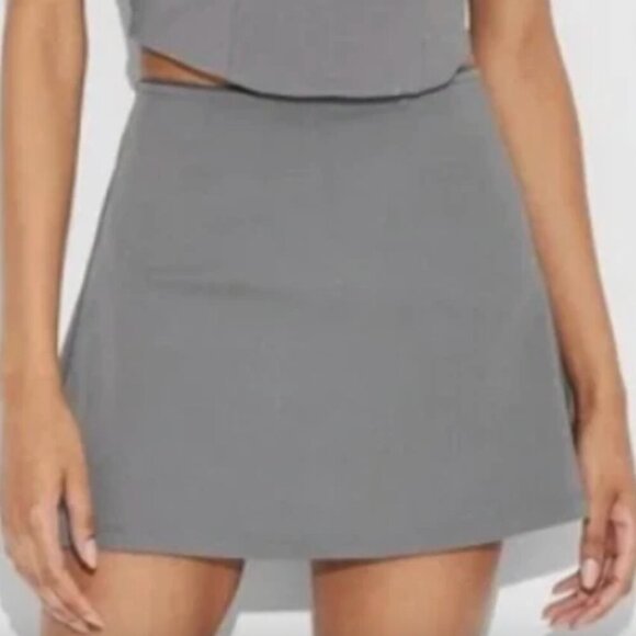 Wild Fable || XS Grey Mini Skort - Picture 1 of 1